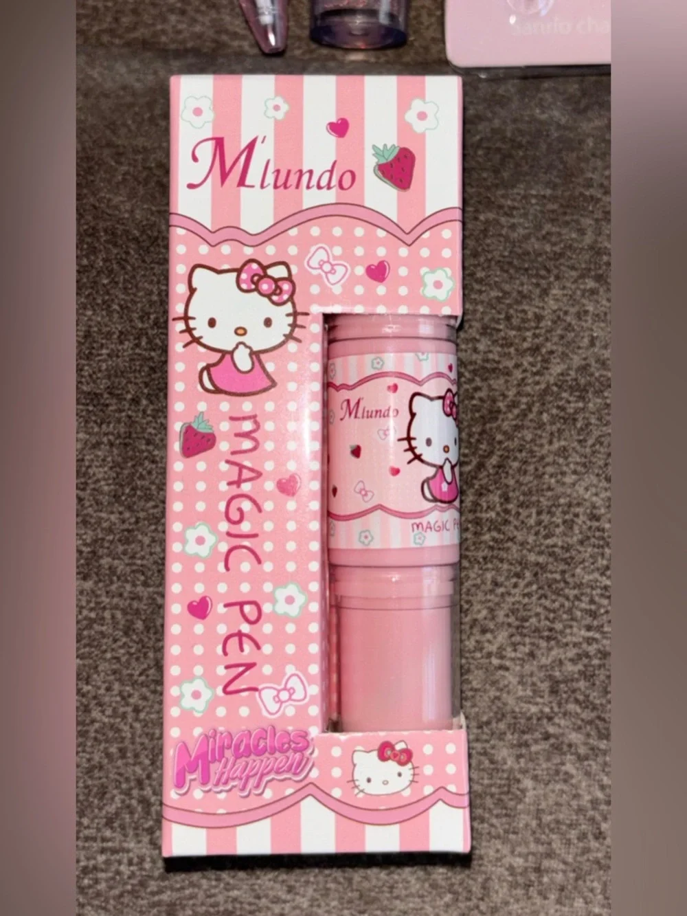Hello Kitty bundle - Picture 2 of 2